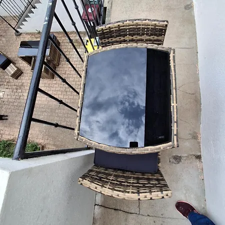 Chaleureuse Convivialite A Partager Apartment *